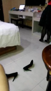 不看后悔